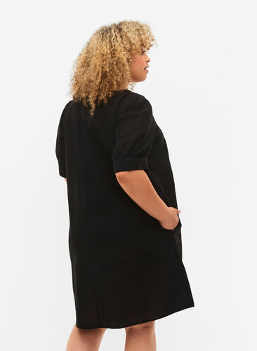 V-neck dress in cotton blend with linen, Black, Model image number 1