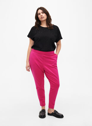 Cropped trousers with pockets, Raspberry Sorbet, Model image number 3