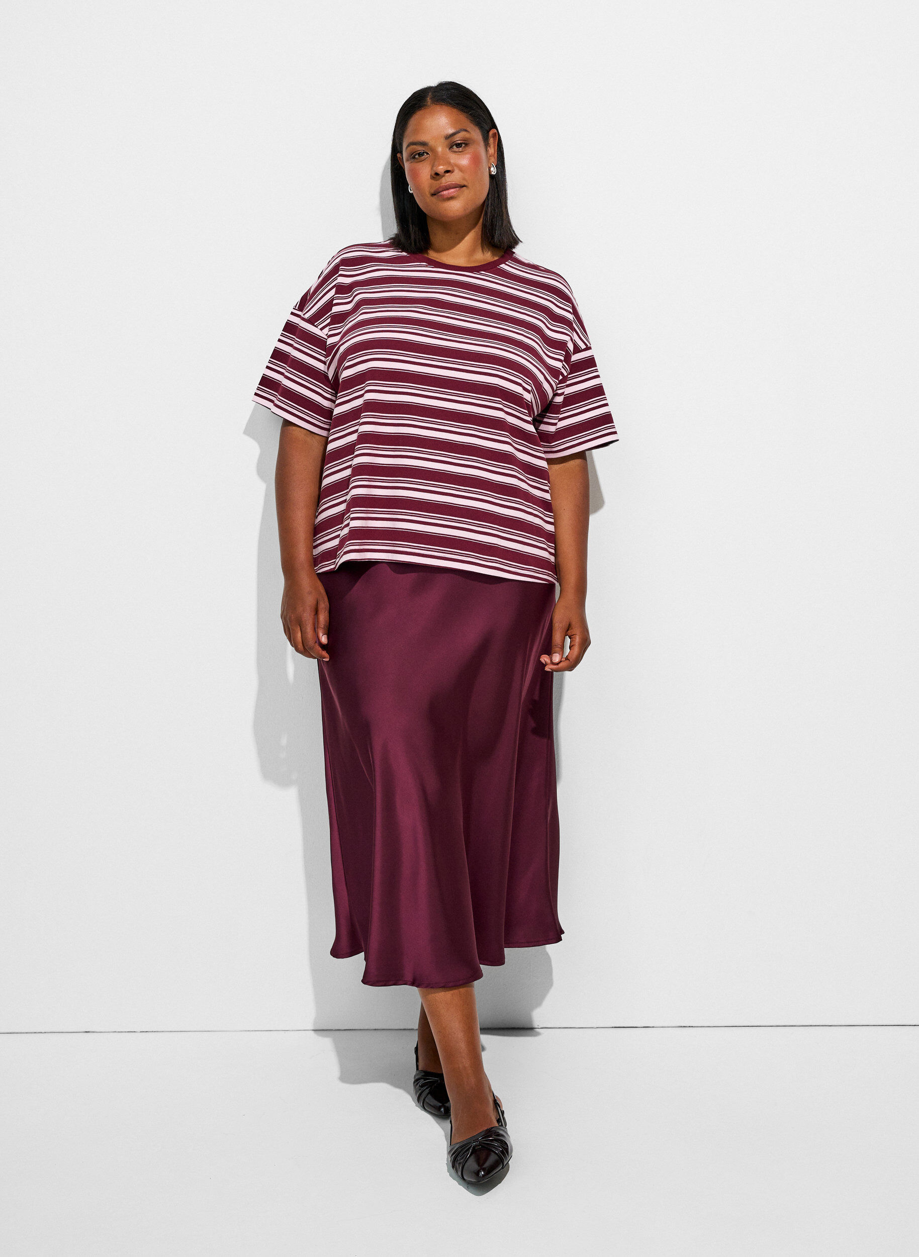 ZizzifashionSatin midi skirt, Red, Model image number 0