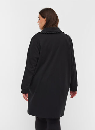 Long jacket with wide collar and ruffle details, Black, Model image number 1