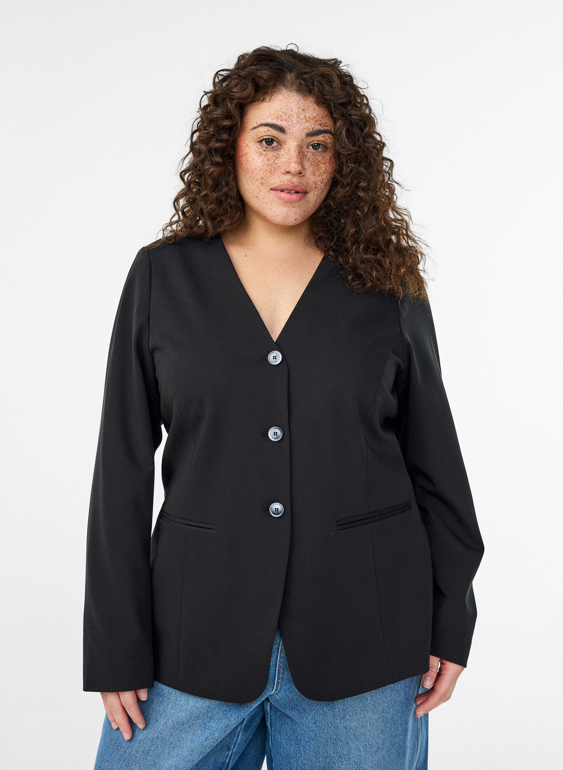 Blazer with V-neck and button fastening, Black, Model