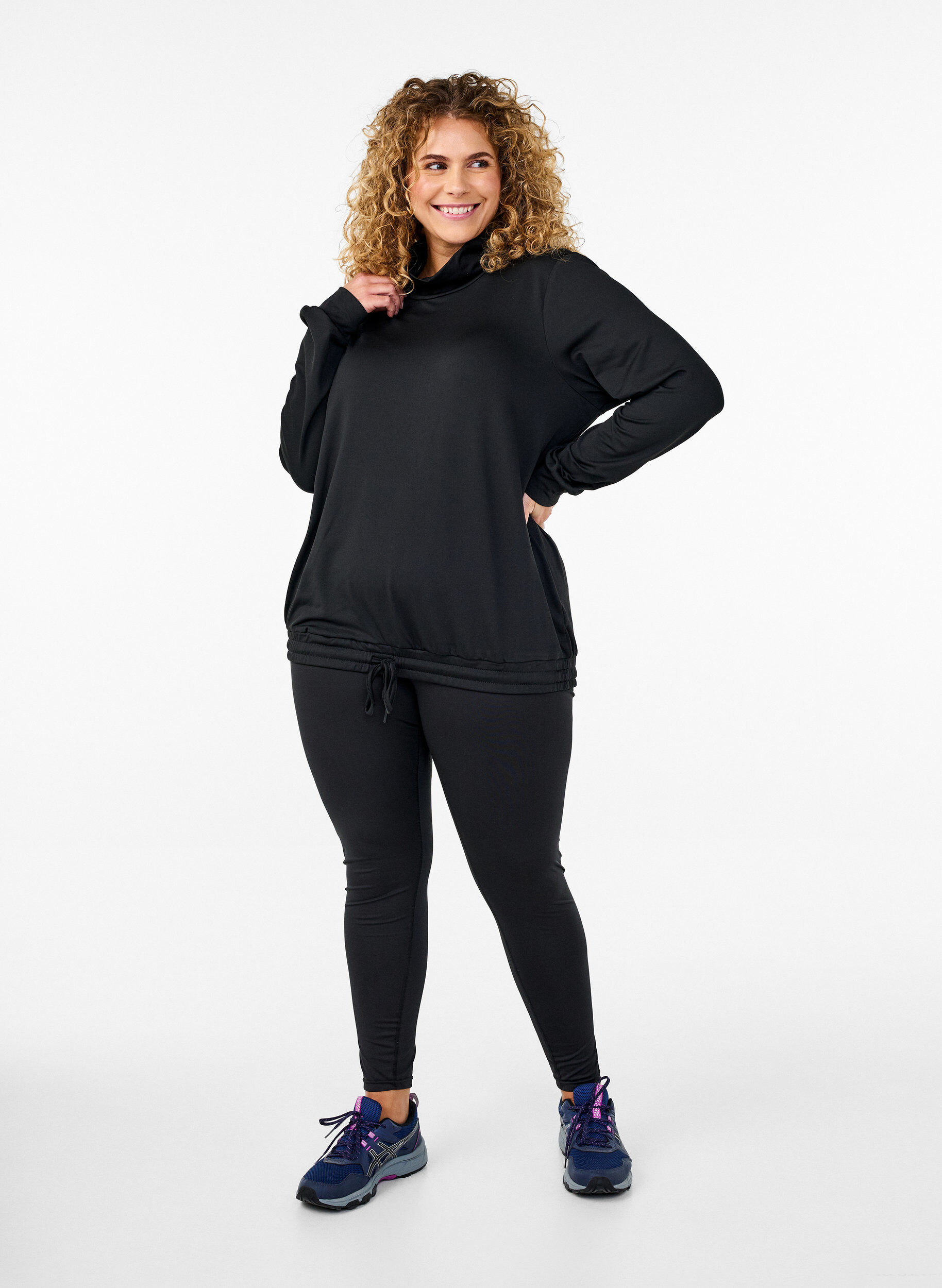 Zizzifashion High-neck workout top, Black, Model image number 3