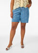 Denim shorts with embroidered flowers, Light Blue, Model image number 3