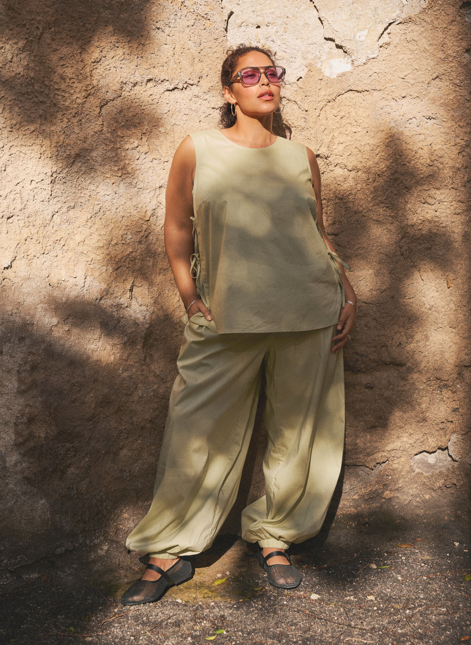 ZizzifashionHigh-waisted balloon trousers with an elasticated waistband, Green, Image image number 0