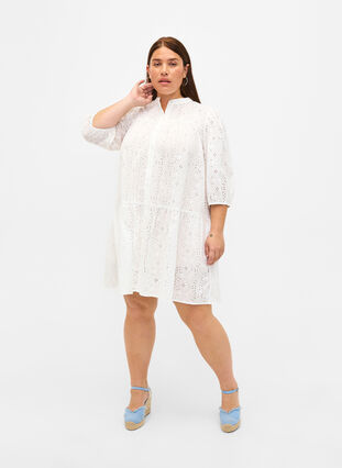Embroidery anglaise shirt dress in cotton, Bright White, Model image number 2