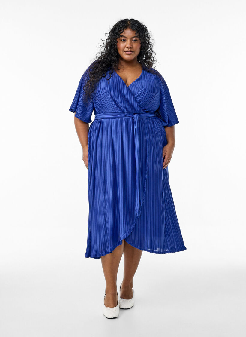 Pleated midi dress with batwing sleeves, Blue, Model image number 0