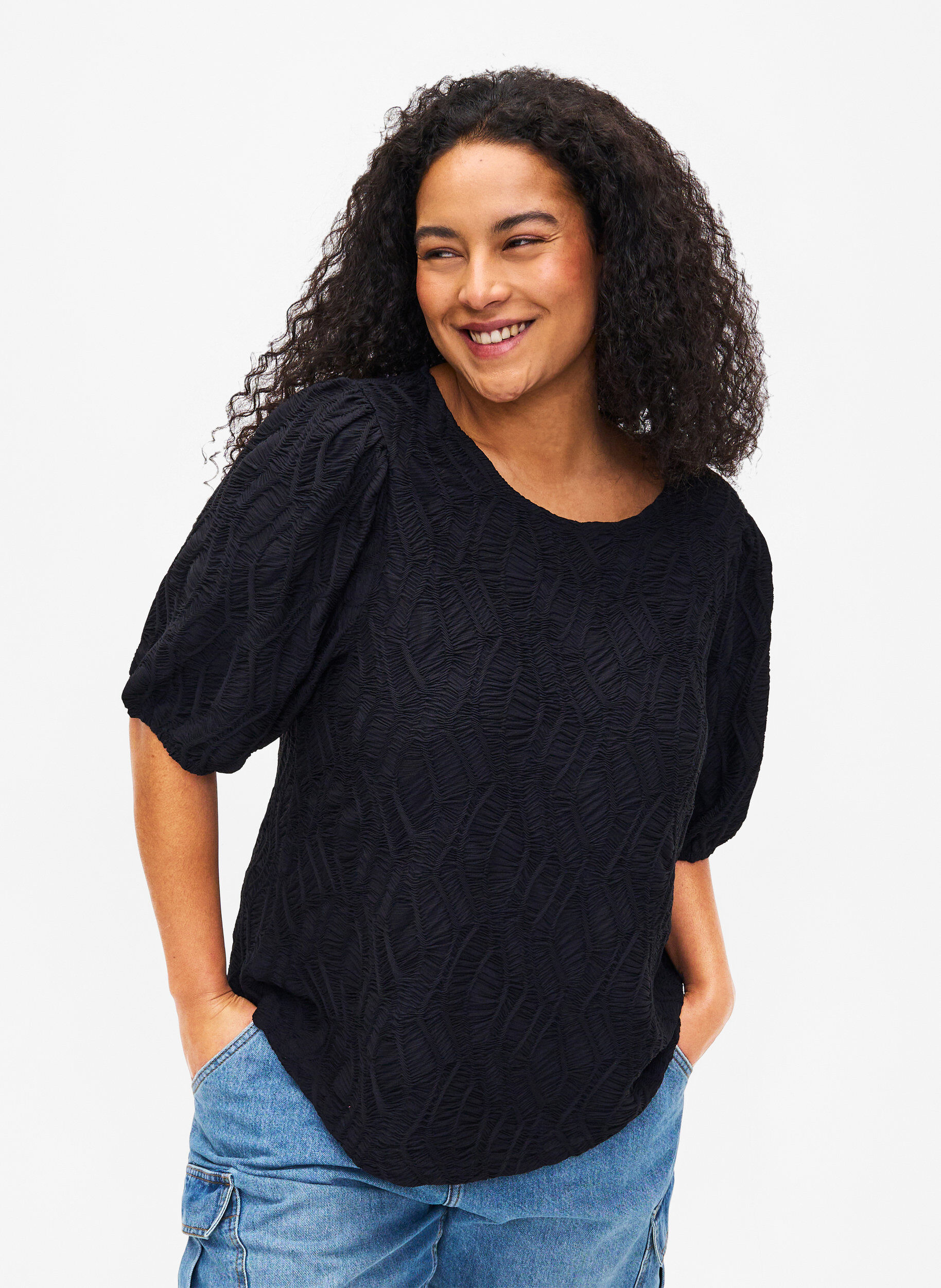 Zizzifashion Textured blouse with short sleeves, Black, Model image number 0