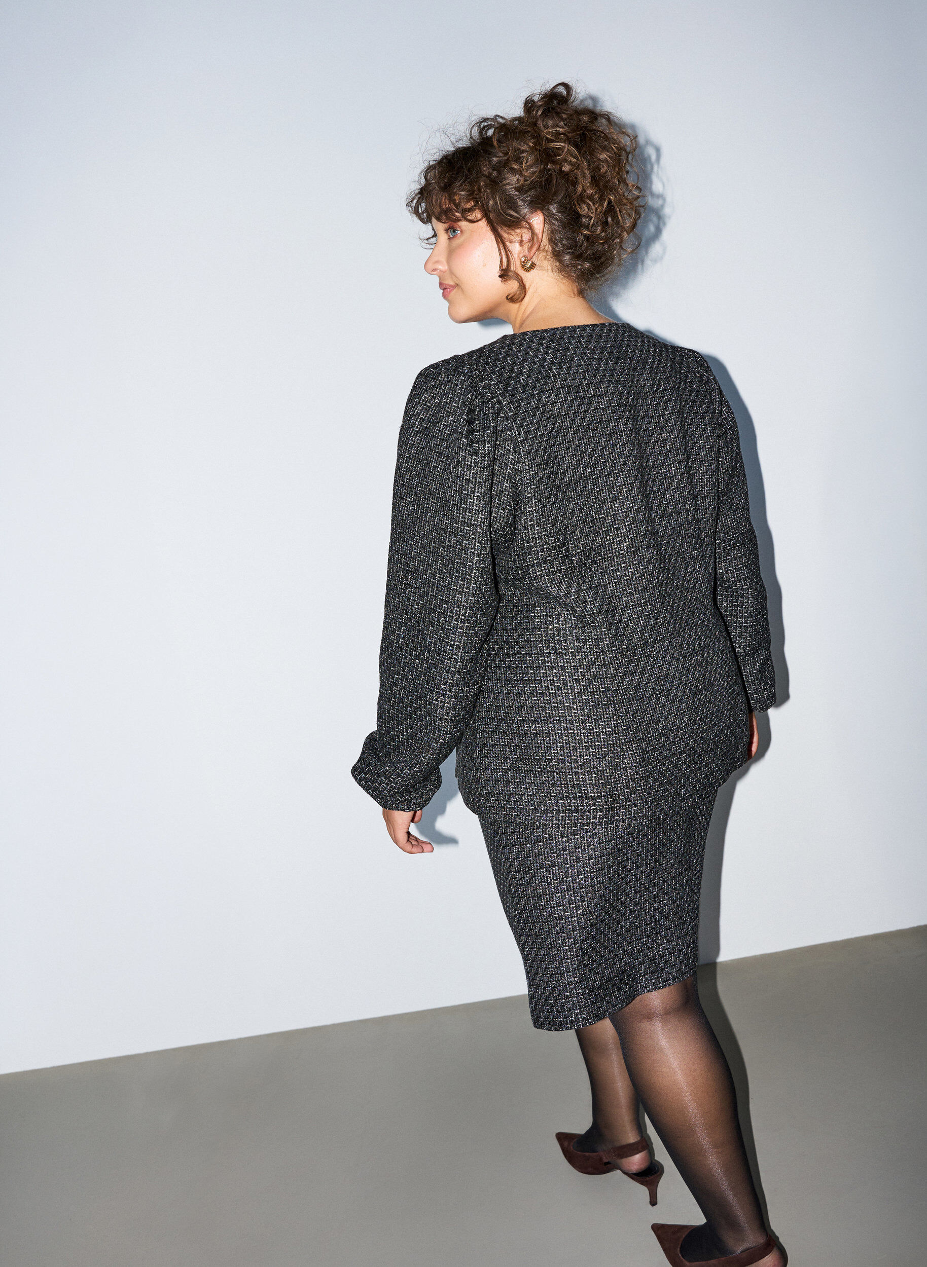 ZizzifashionBoucl&eacute; jacket with sequins and decorative buttons, Black, Model image number 2
