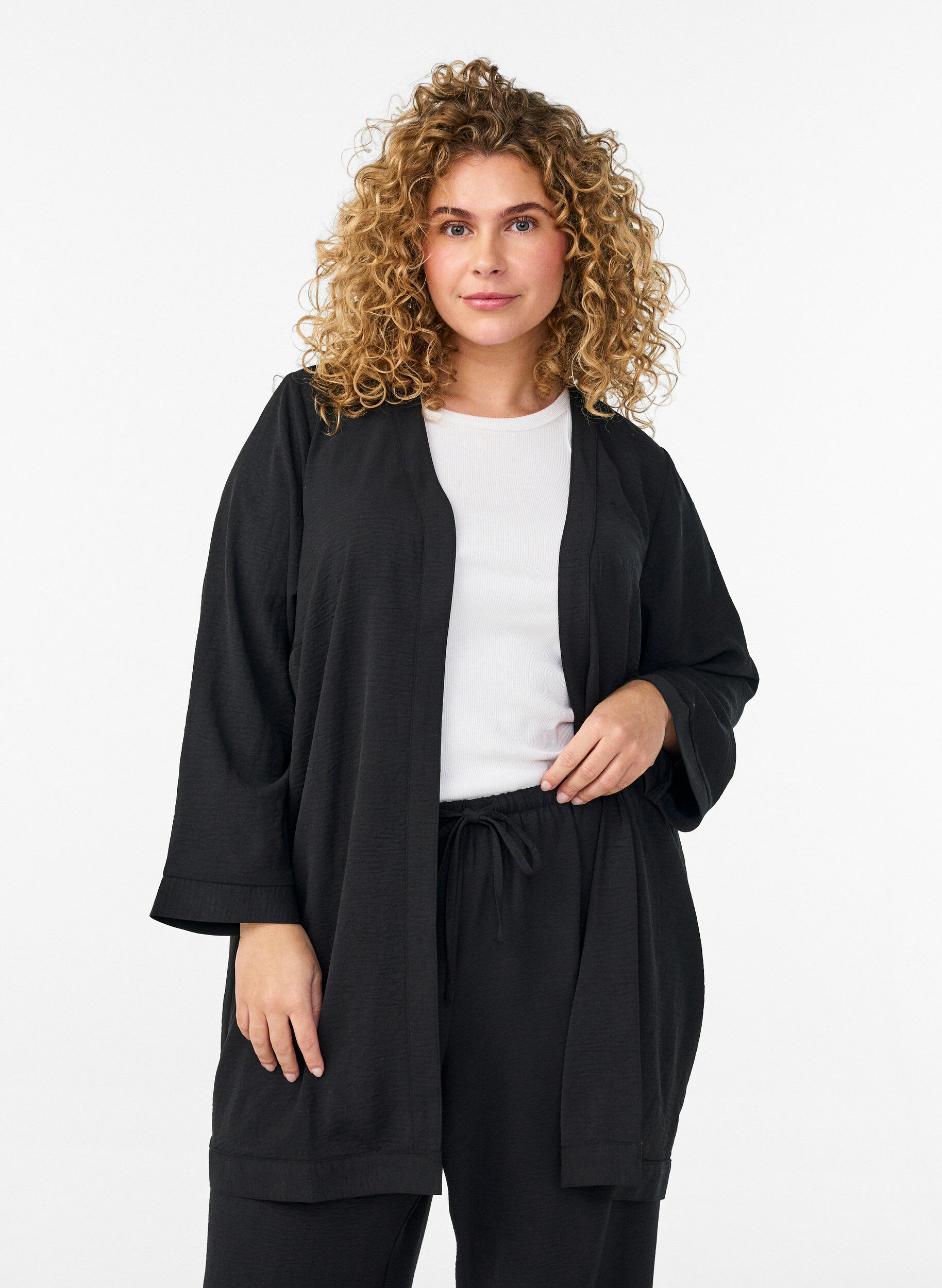 Zizzifashion Kimono with 7/8 sleeves, Black, Model image number 0