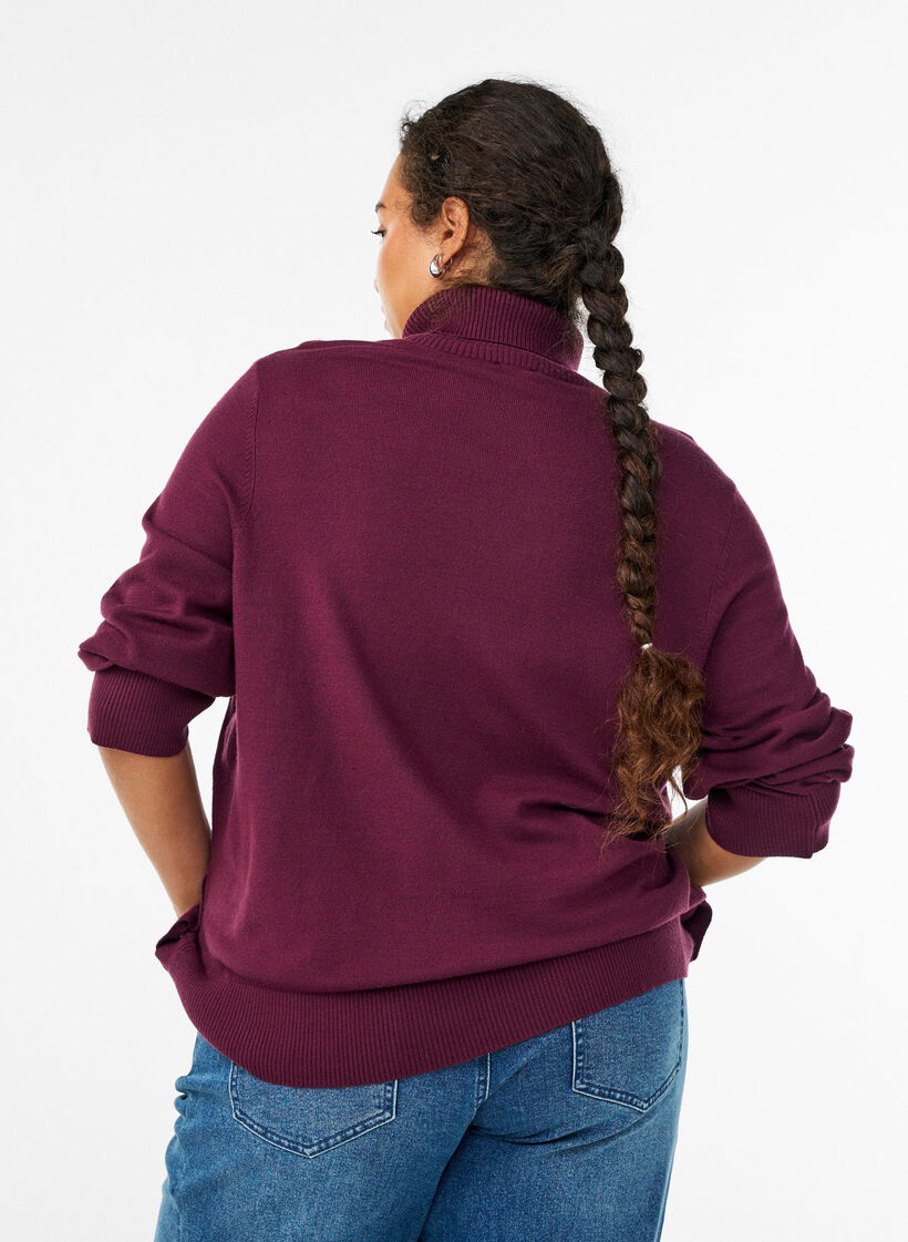 Knitted blouse with turtleneck and side buttons, Dark Bordeaux, Model image number 2