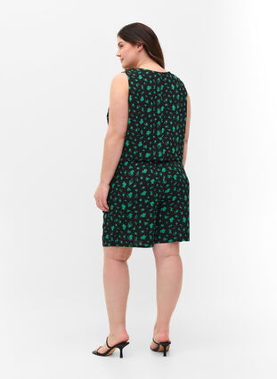Printed shorts with pockets, Green Flower AOP, Model image number 1