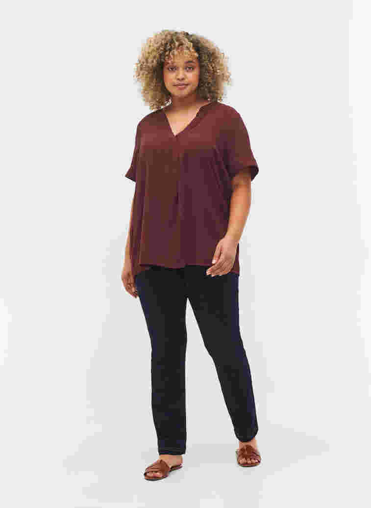 Short-sleeved v-neck blouse, Port Royal, Model image number 2