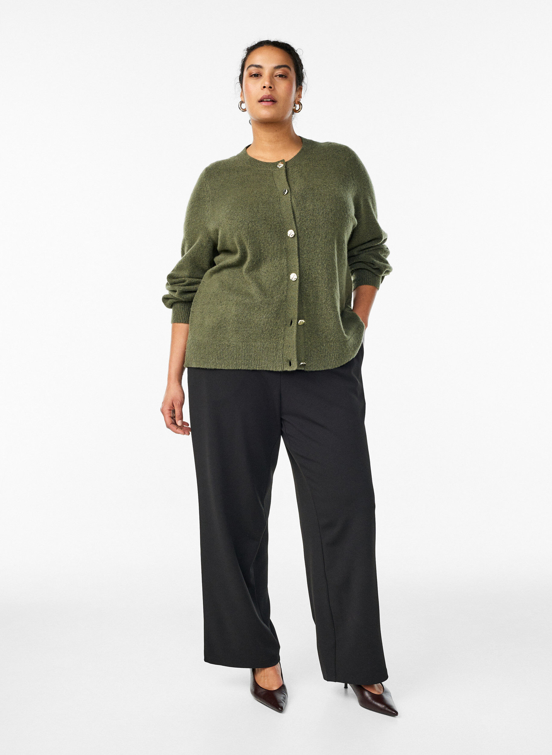 ZizzifashionCardigan in soft knit with gold-coloured buttons, Green, Model image number 1