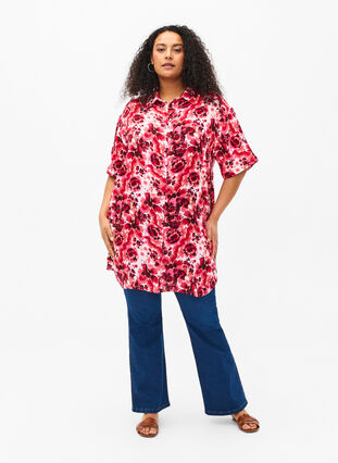 Long shirt with all-over print, Pink AOP Flower, Model image number 2