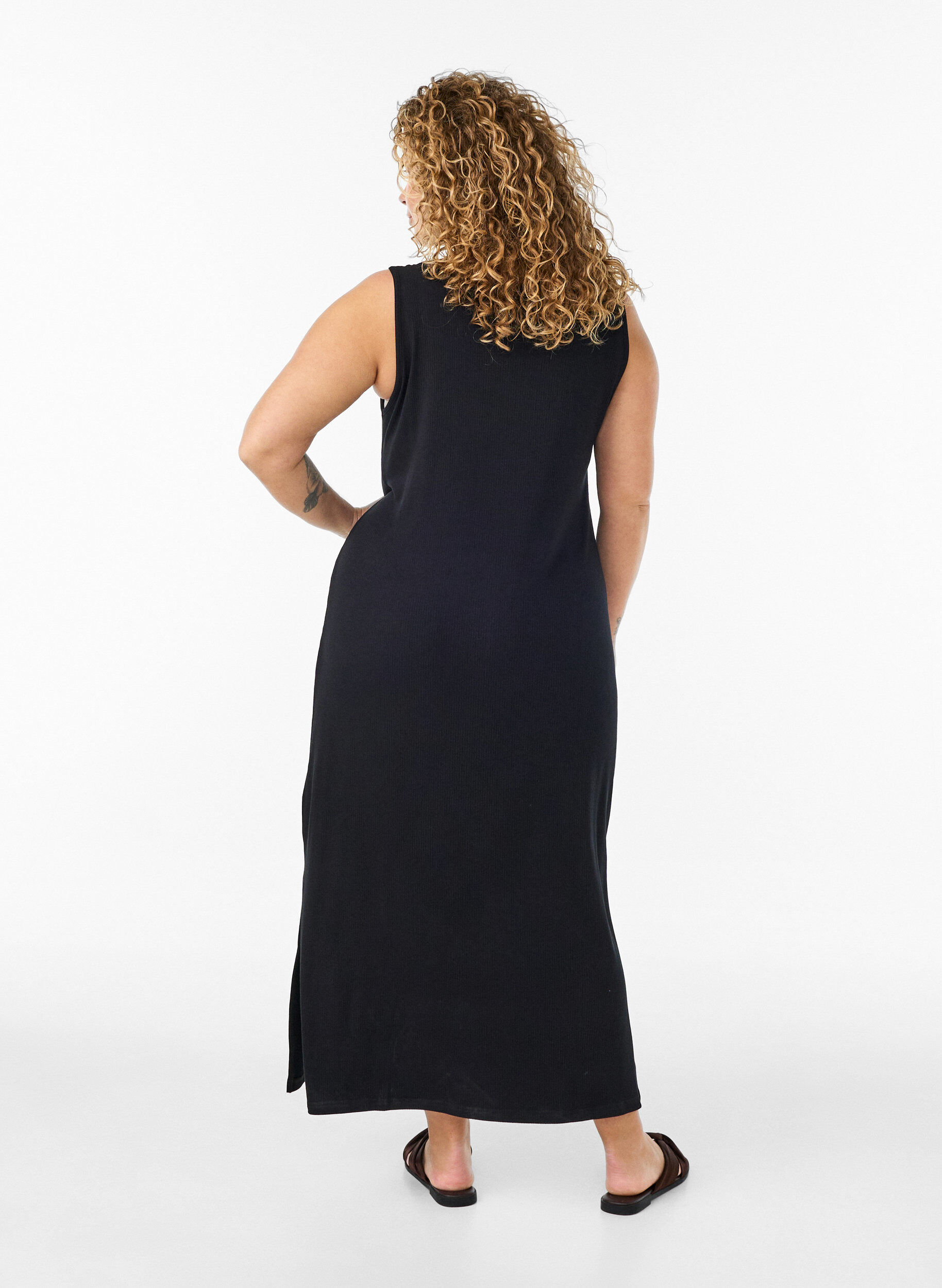 ZizzifashionSleeveless ribbed dress in viscose, Black, Model image number 1