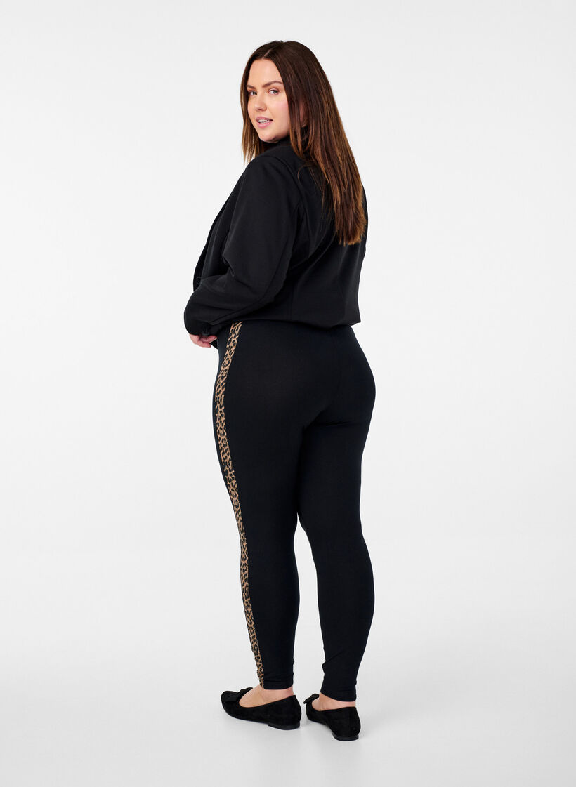 Viscose leggings with leopard print stripe, Black W. Leo, Model image number 1