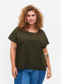Short-sleeved blouse in cotton blend with linen, Forest Night, Model