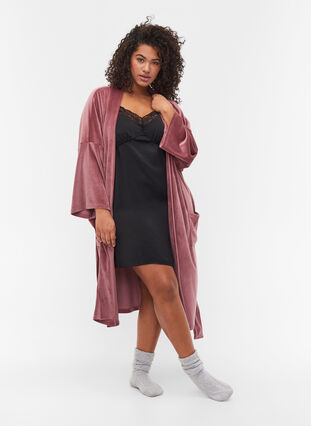 3/4-sleeved bathrobe with pockets, Rose Brown, Model image number 3