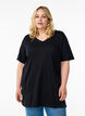 Single colour oversized t-shirt with v-neck, Black, Model image number 0