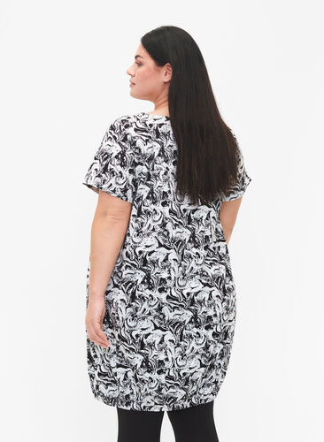 Short-sleeved, printed cotton dress, Swirl AOP, Model image number 1