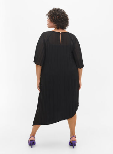 A-line dress with 2/4 sleeves, Black, Model image number 1
