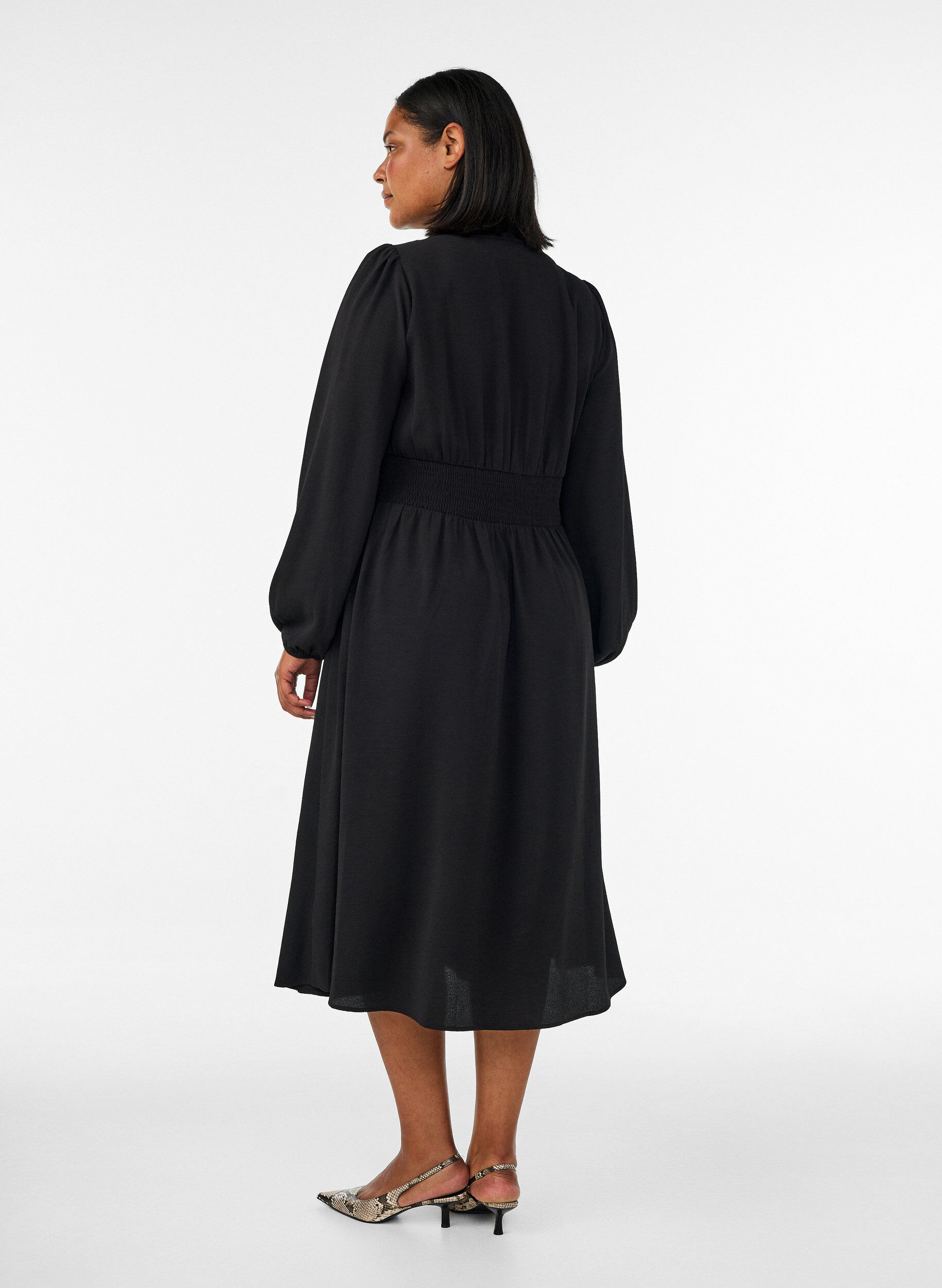 ZizzifashionMidi dress with smock and decorative buttons, Black, Model image number 1