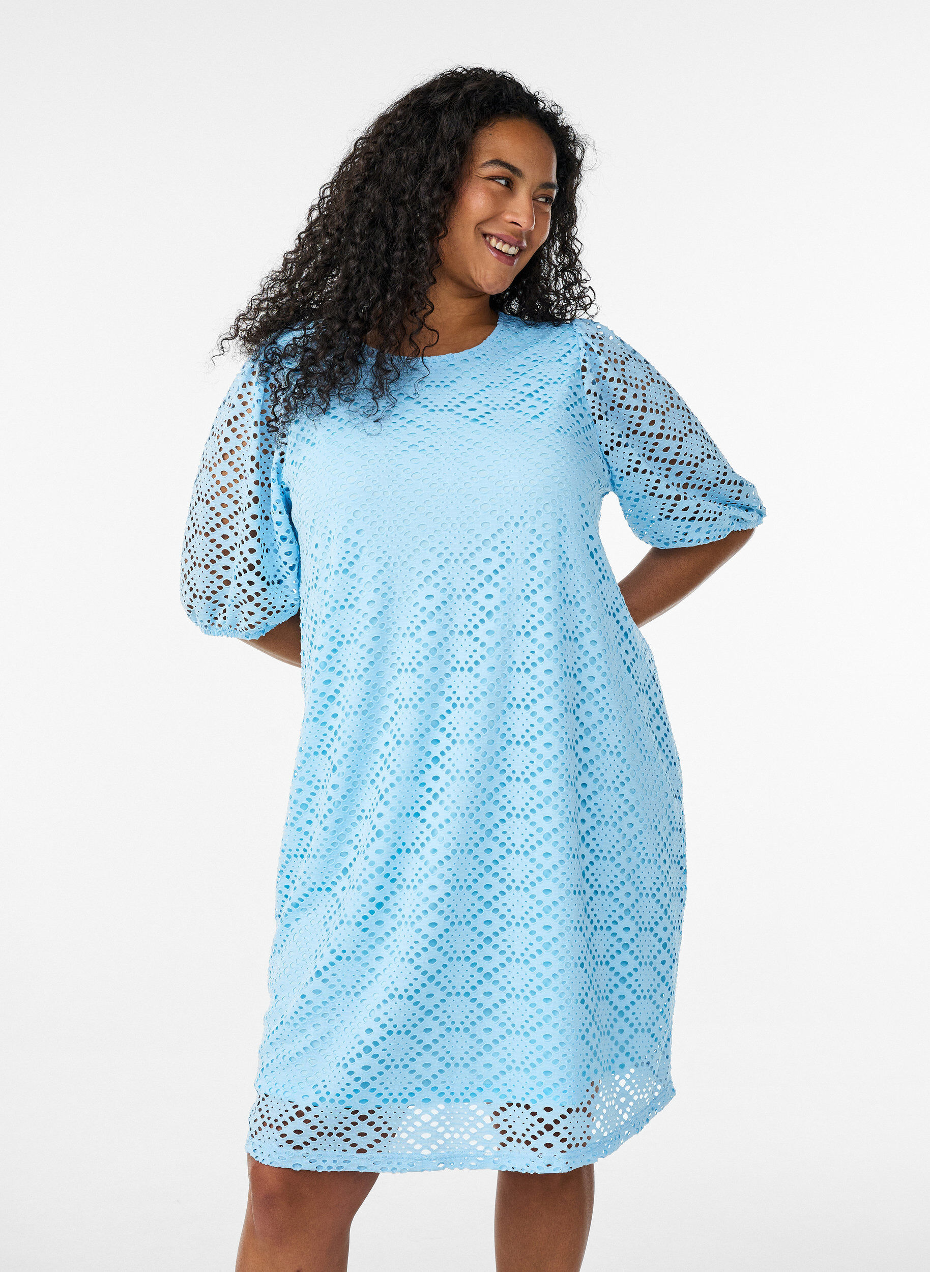 ZizzifashionKnee-length dress with eyelet pattern and short sleeves, Light Blue, Model image number 0