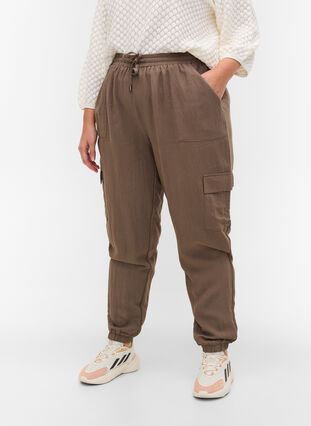 Loose viscose trousers with large pockets, Falcon, Model image number 2