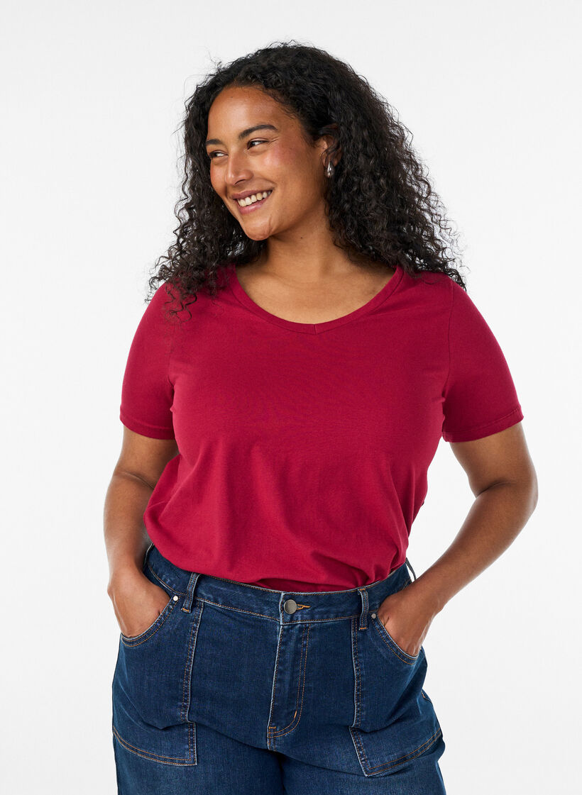 Basic plain cotton t-shirt, Red, Model image number 0