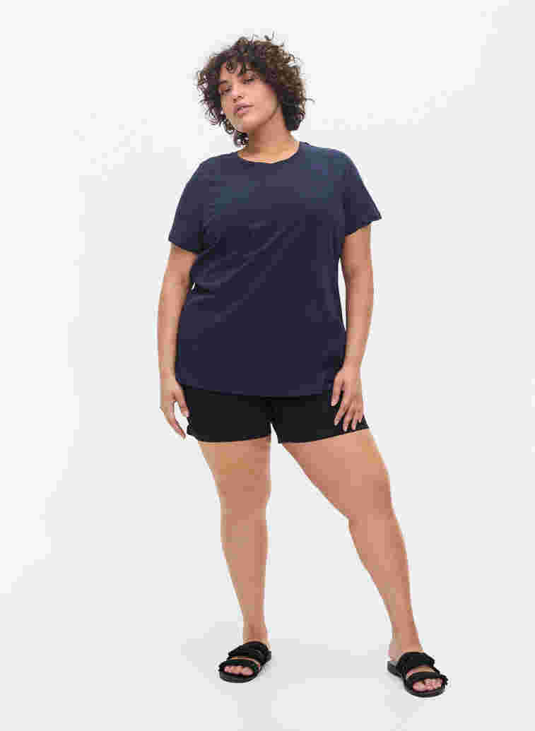 2-pack Short-sleeved T-shirt in Cotton, Navy B/Reseda, Model image number 2