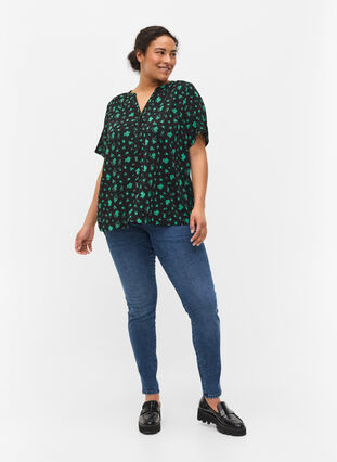 Printed blouse with short sleeves, Green Flower AOP, Model image number 2