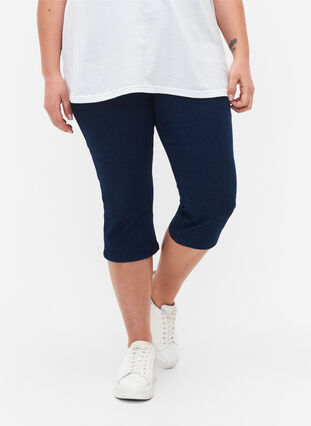 FLASH - High waisted denim capri trousers with slim fit, Blue denim, Model image number 2