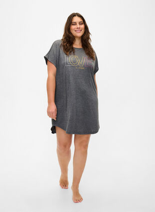 Short sleeve nightgown with text print, Black Mel. Love, Model image number 2