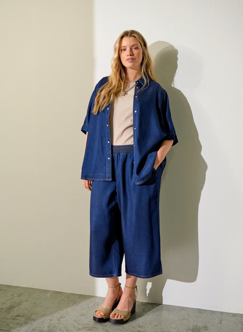 Lyocell culotte trousers with wide legs and denim look, Blue, Image image number 0