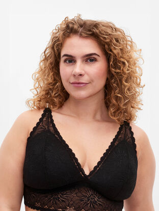 Lace bralette with soft padding, Black, Model image number 0