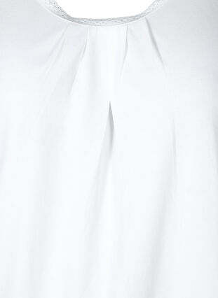Cotton top with a round neck and lace trim, White, Packshot image number 2