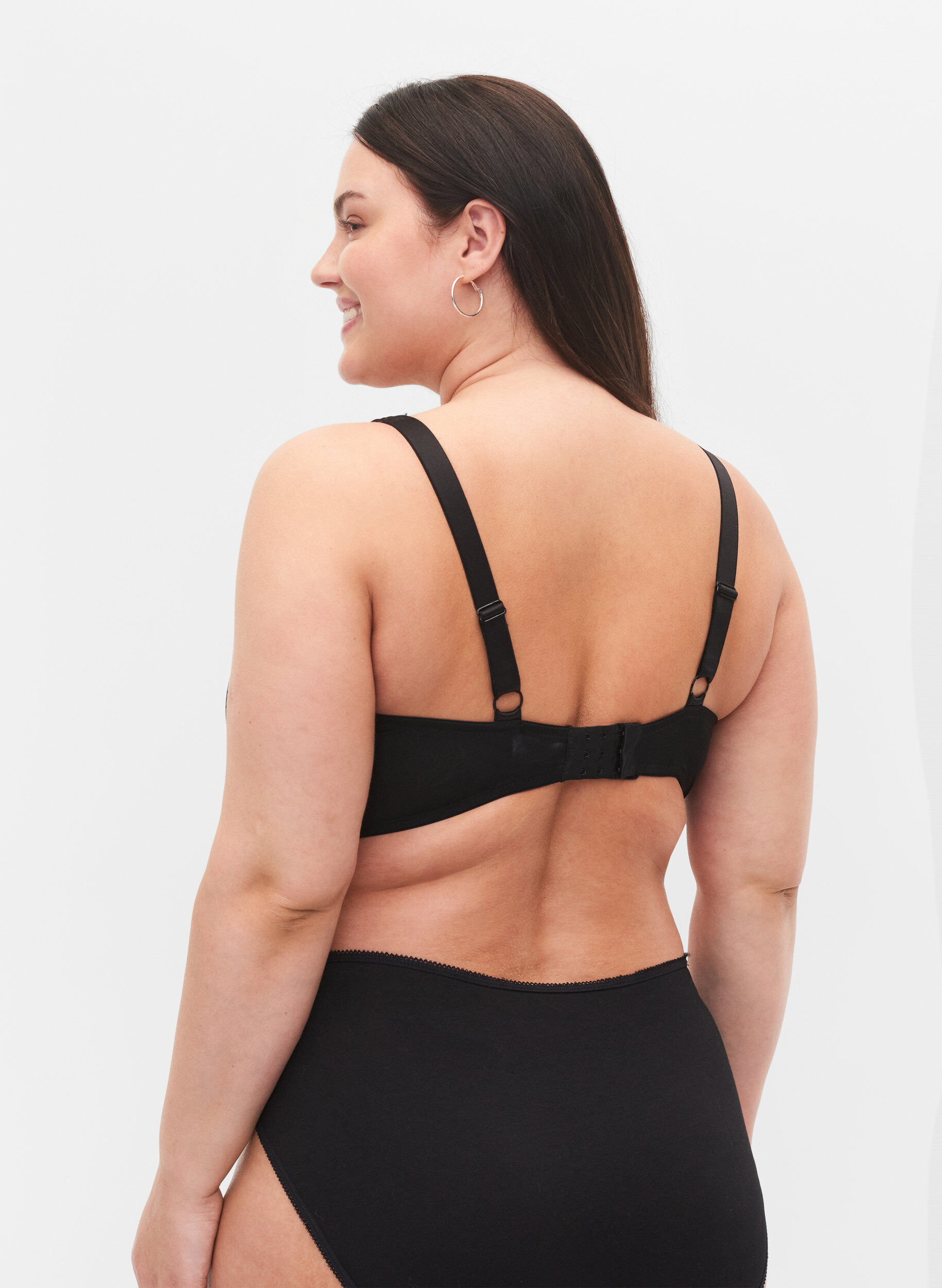 Zizzifashion Bra with removable padding, Black, Model image number 1