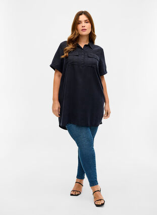 Short-sleeved tunic with collar, Black, Model image number 2