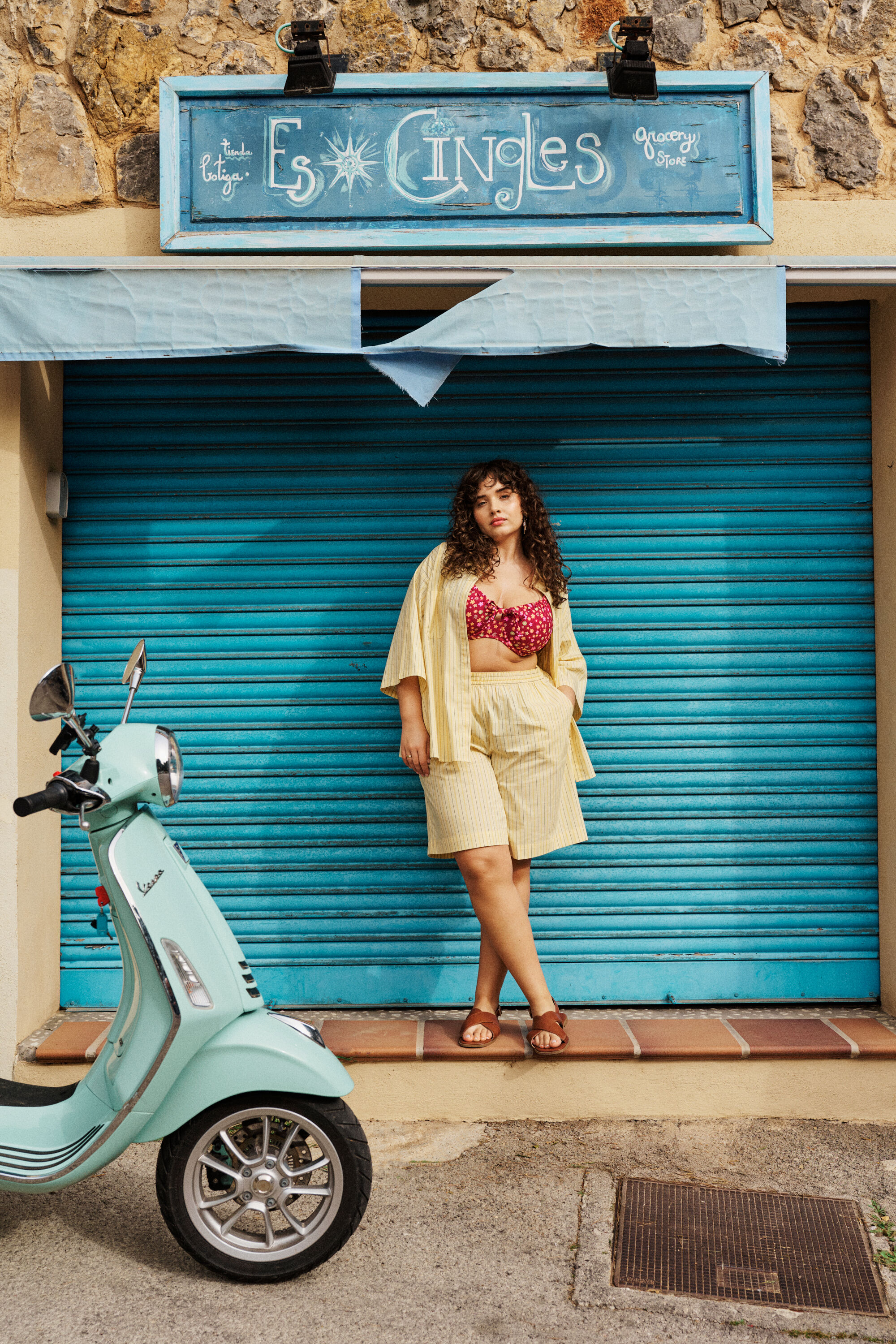 ZizzifashionSunny holiday vibes with colors, , Model