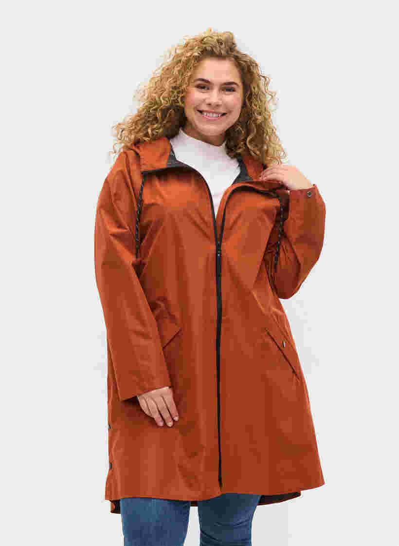 Raincoat with pockets and hood, Ginger Bread, Model
