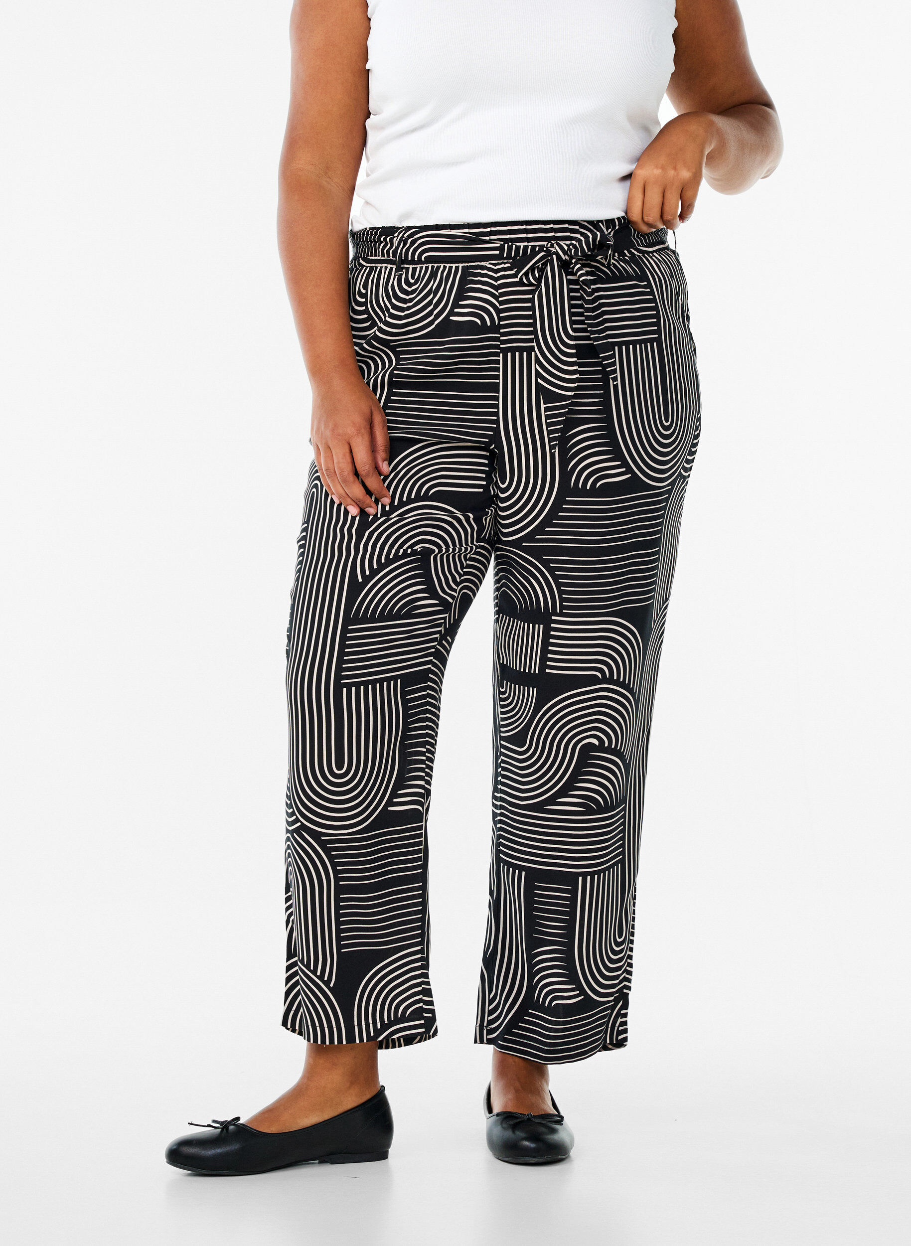 ZizzifashionHigh-waisted viscose trousers, Black, Model image number 2