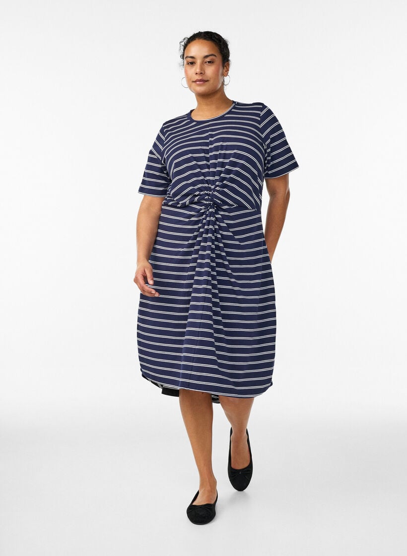 Cotton dress with twist detail, Blue, Model image number 1