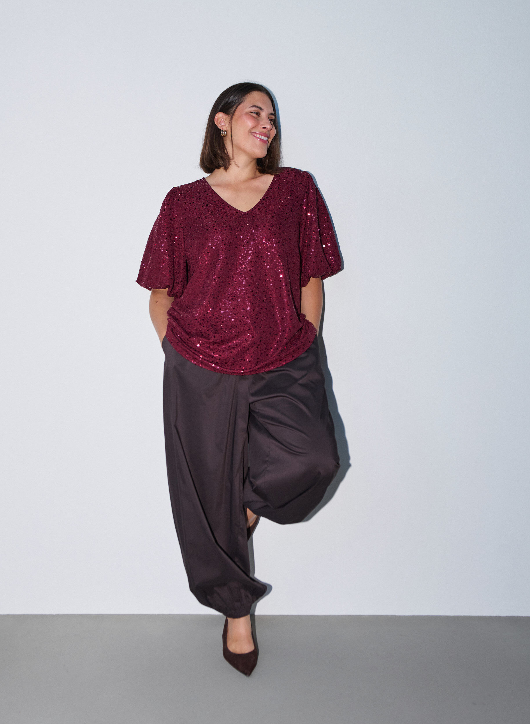 ZizzifashionSequin blouse with balloon sleeves, Red, Model image number 1