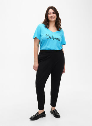 Cropped trousers with pockets, Black, Model image number 3