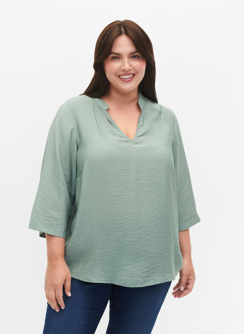 Solid color blouse with 3/4 sleeves, Chinois Green, Model image number 0
