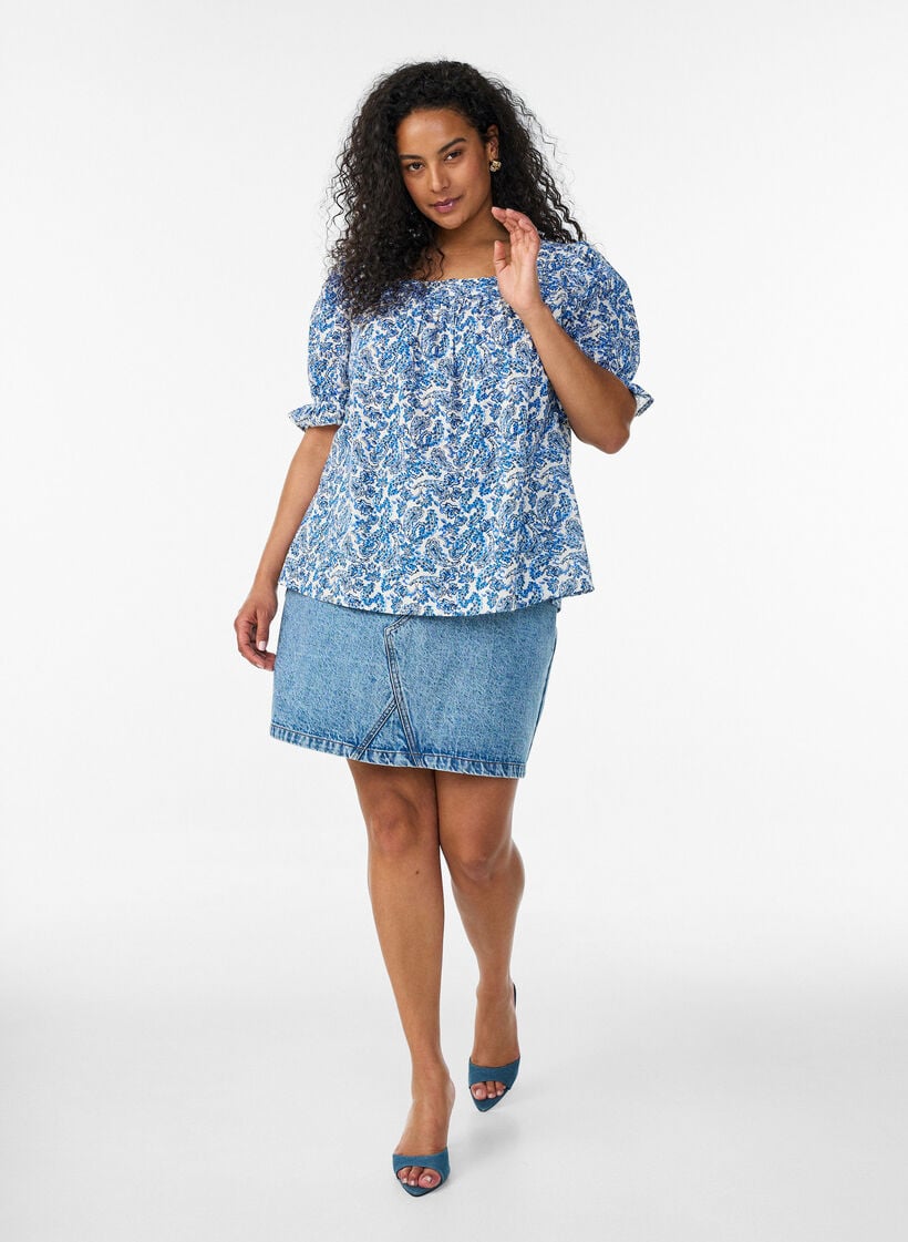 Cotton blouse with a square neckline, Blue, Model image number 1
