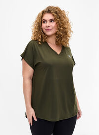 Training t-shirt with v-neck, Forest Night, Model