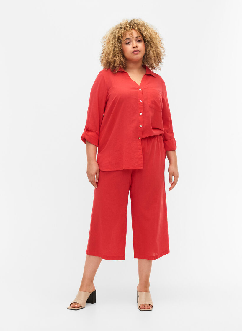 Shirt blouse with button closure in cotton-linen blend, Hibiscus, Model image number 2