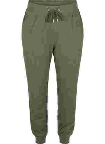 Loose sweatpants with pockets