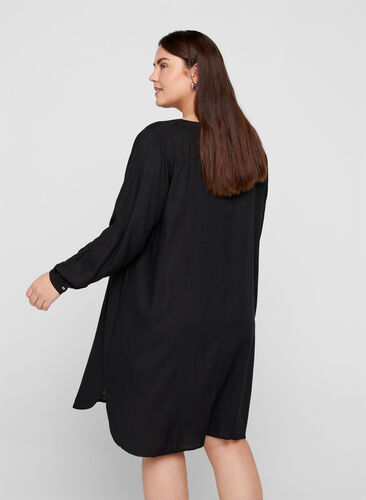 Long-sleeved dress in viscose, Black, Model image number 1
